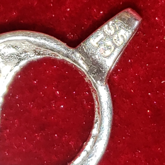 Sterling Silver Artist Signed Blue Stone Bracelet. - Picture 6 of 8